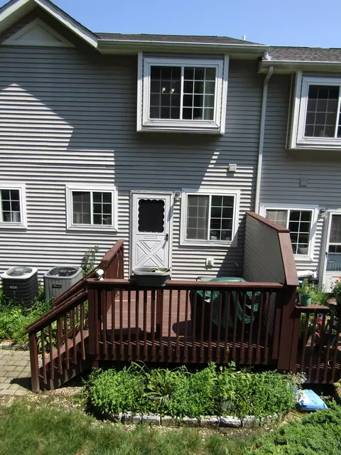 310 Boston Post Rd #2, Waterford, CT 06385
