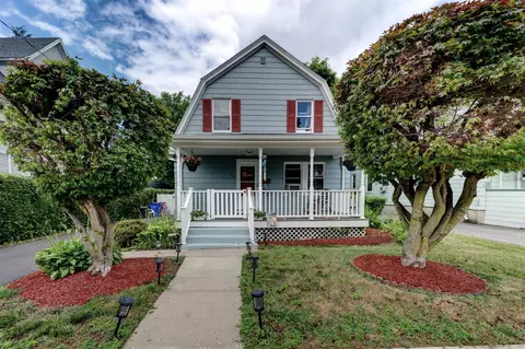 58 Foley St, West Hartford, CT 06110