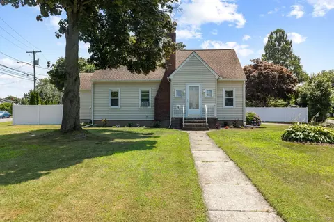 187 Crown St, Stratford, CT 06615