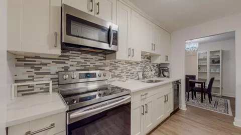 1 Strawberry Hill Ave #2C, Stamford, CT 06902