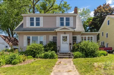82 Harding St, New Britain, CT 06052