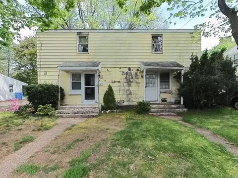 13 Waddell Rd, Manchester, CT 06040