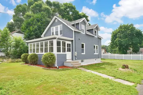 579 Hills St, East Hartford, CT 06118