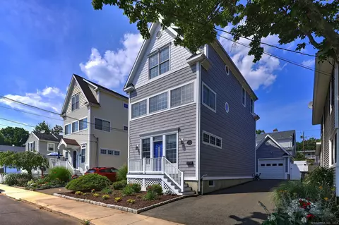 54 Village Rd, Milford, CT 06460