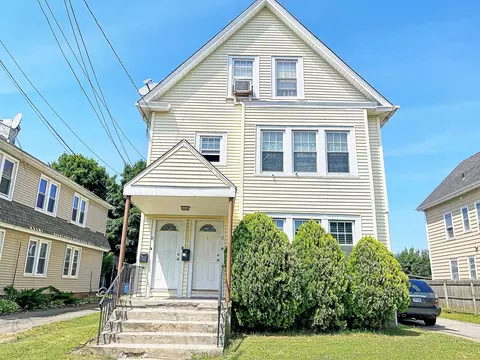 19 Collins St, Hamden, CT 06514