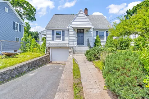 147 Mansfield Ave, Waterbury, CT 06705