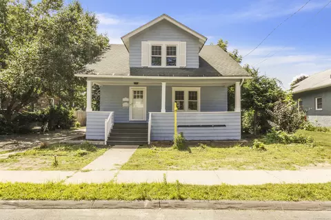 113 Maple Ave, Windsor, CT 06095