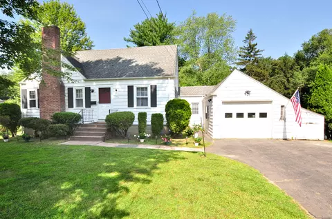 1111 Matianuck Ave, Windsor, CT 06095