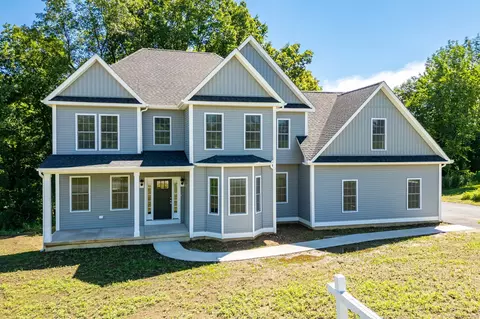 17 Broad Meadow Rd, Colchester, CT 06415