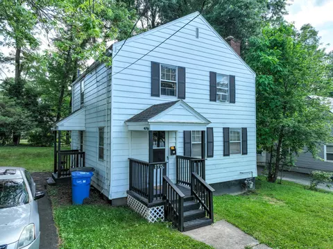 175 Pembroke St, Hartford, CT 06112