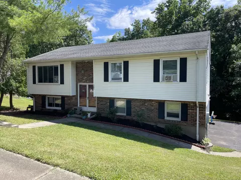 161 Cimarron Rd, Middletown, CT 06457