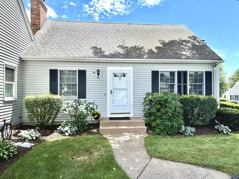 102 Wetherell St #35, Manchester, CT 06040