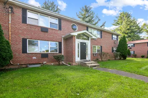 9 Mountain Laurel Dr, Wethersfield, CT 06109 photo 1