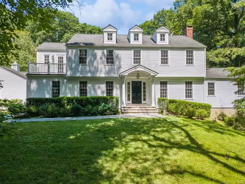 6 Robin Ln, Wilton, CT 06897