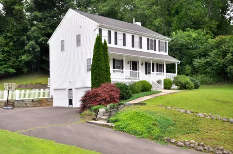 9 Legion Rd, Seymour, CT 06483