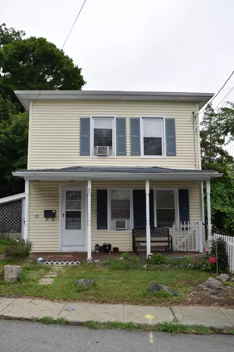 15 Beech St, Norwich, CT 06360