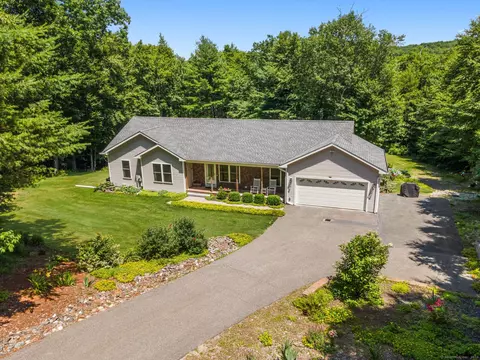80 Pine Knolls Dr, Killingly, CT 06241