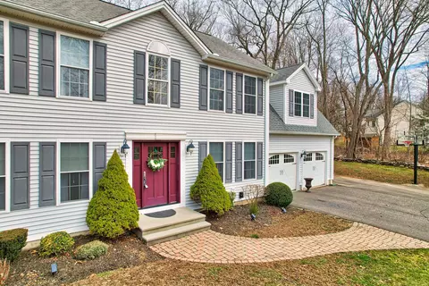 44 Ada Dr, Thomaston, CT 06787