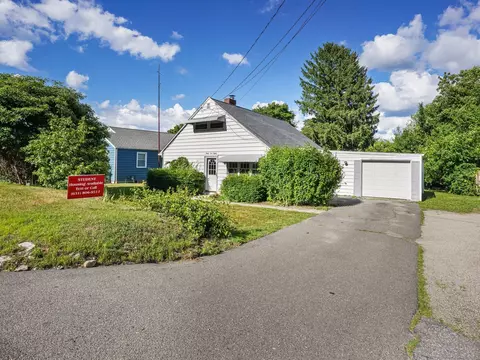 3980 Madison Ave, Bridgeport, CT 06606