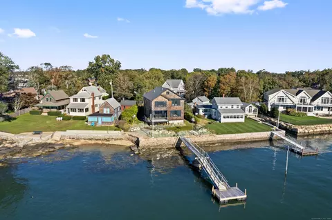 26 Summer Island Rd, Branford, CT 06405