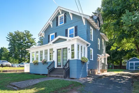 8 Harlow St, Vernon, CT 06066