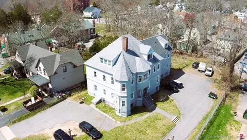 171 Garfield Ave, New London, CT 06320
