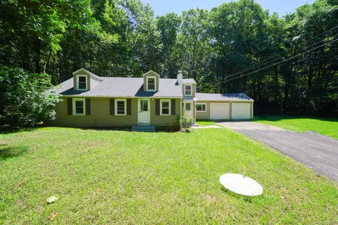 102 Saner Rd, Marlborough, CT 06447