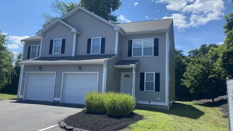 589 Stafford Ave #6, Bristol, CT 06010