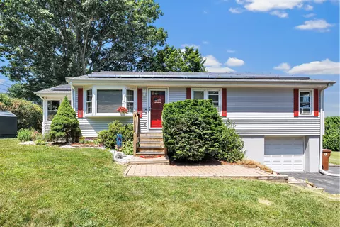 23 George St, Shelton, CT 06484