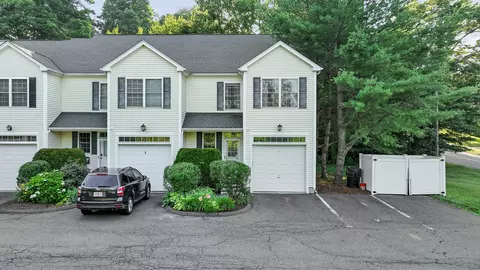 134 Sanford St #1, Hamden, CT 06514