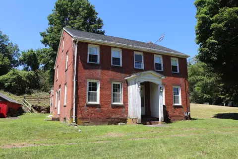 76 Rockville Rd, East Windsor, CT 06016
