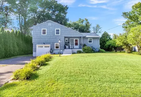 56 Hilldale Rd, West Hartford, CT 06117