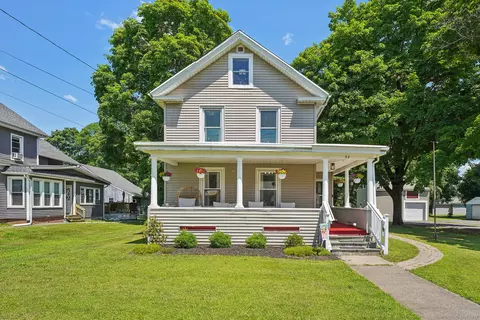32 Washington St, Plainville, CT 06062