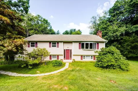 22 Rolling Ridge Rd, Shelton, CT 06484