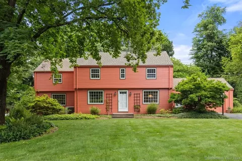 111 Whapley Rd, Glastonbury, CT 06033