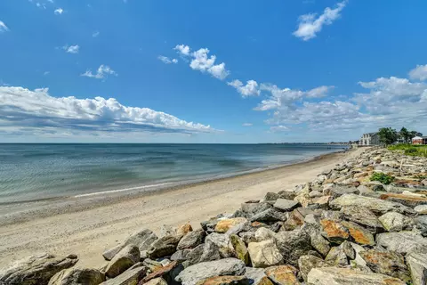 107 E Broadway #C, Milford, CT 06460