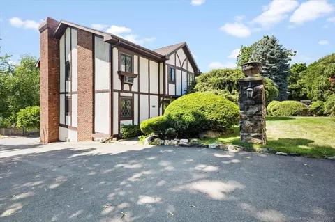 54 Hope St #H, Stamford, CT 06906