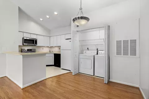 128 North St #36, Groton, CT 06340
