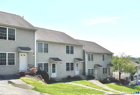 108 Mohican Ave #6, Waterbury, CT 06708