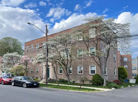 20 Haddon St #6, Bridgeport, CT 06605