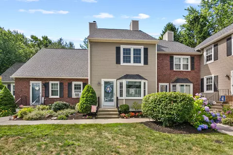 9 Braintree Ct # 9, Suffield, CT 06078