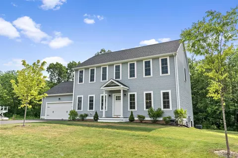20 Dylan Dr, Suffield, CT 06078