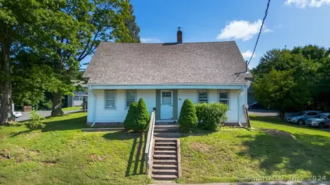 738 Center St, Wallingford, CT 06492