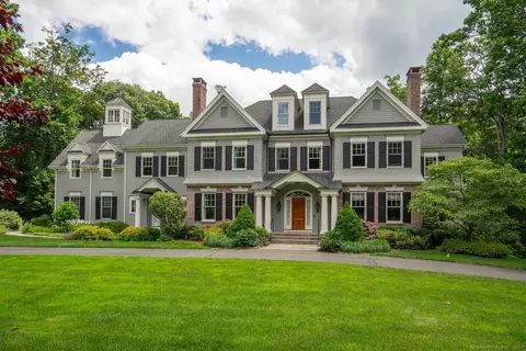 110 Sunset Farm Rd, West Hartford, CT 06107