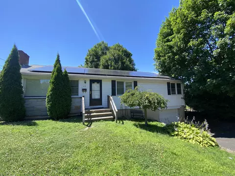 65 Dry Hill Rd, Norwalk, CT 06851