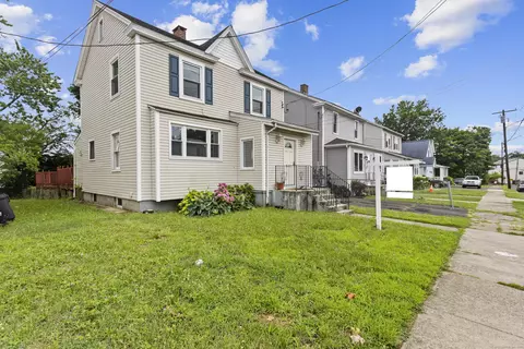 58 Clifton St, West Haven, CT 06516