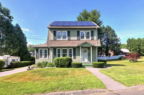 17 Wood St, Torrington, CT 06790