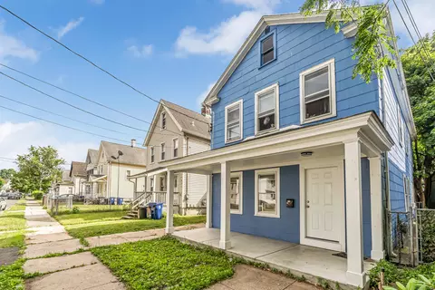 92 4th Ave, West Haven, CT 06516
