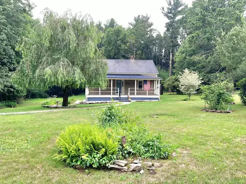 1520 Route 171, Woodstock, CT 06282