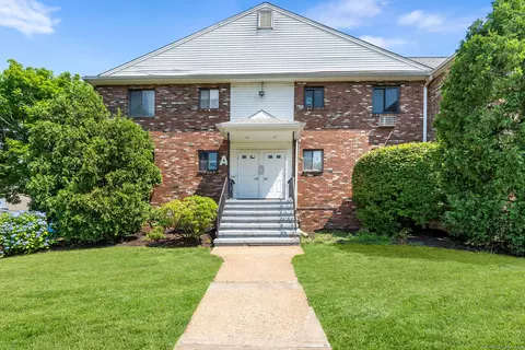 10 Arch St #A6, Norwalk, CT 06850